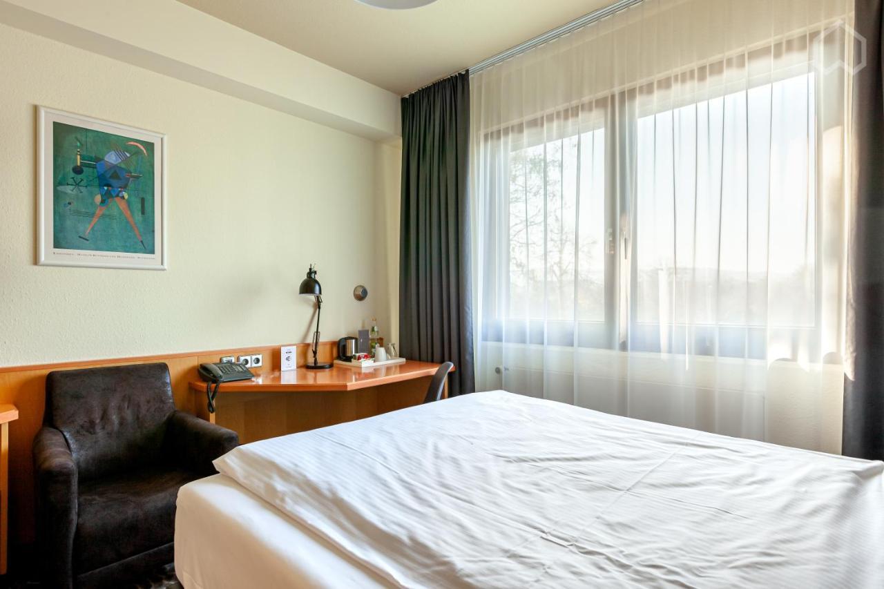 Doblergreen Hotel Stuttgart-Gerlingen Bagian luar foto